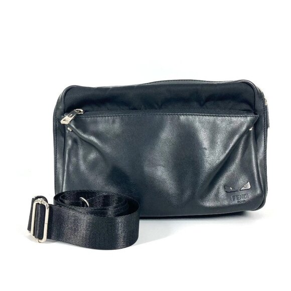 FENDI 7VA411 Master Eye Logo FANTASTIC Crossbody Hand Bag Pochette Shoulder Bag - Picture 1 of 16